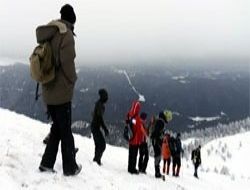 Sisli havada Ilgaz Dağı’na tırmandılar