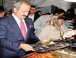 Çadırkent in açılışını Çağlayan yaptı