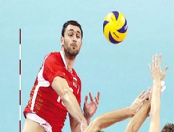 Halkbank ta yıldızlar geçidi