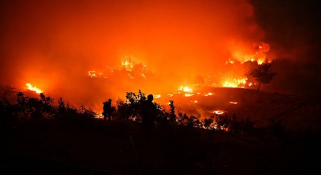 Adana ve Antalya'da Alevlerle Mücadele Devam Ediyor