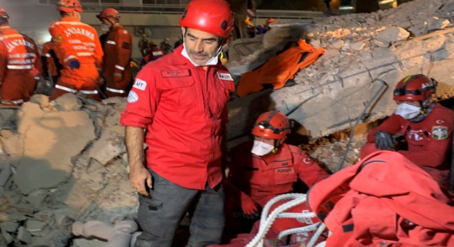 Akut’tan “Bir Işık Var, Farkındayız!” kampanyası