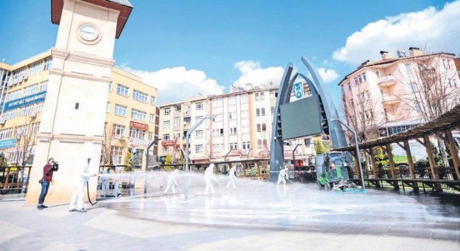 Akyurt’ta vatandaşlara el dezenfektanı