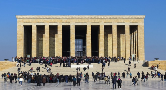 Anıtkabir e Cumhuriyetin 100. yılında rekor ziyaret