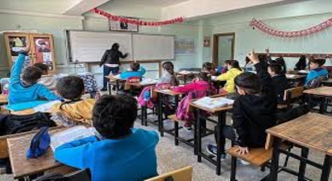 Ara Tatilin Ardından 18 Milyon Öğrenci Dersbaşı Yaptı