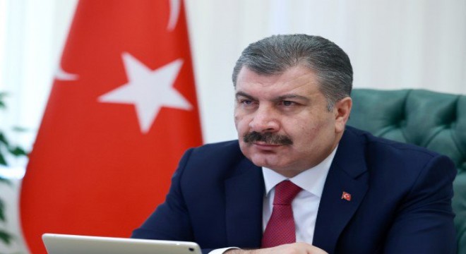 Bakan Koca:  Tozun riske yol açabileceği ortamlarda mutlaka maske kullanılmalı 