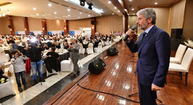 Başkan Tuna, iftarını Akyurt’ta yaptı