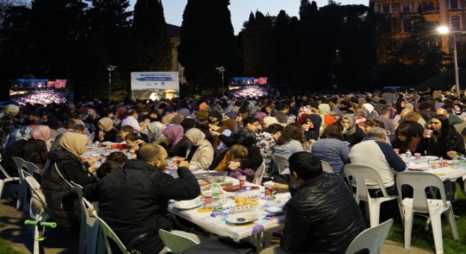 Boğaziçi Üniversitesi mezunları iftarda buluştu