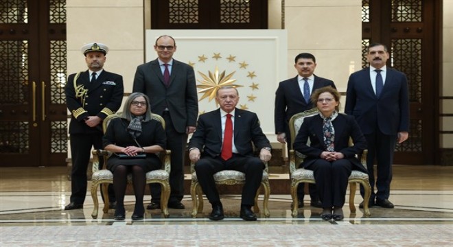 Büyükelçilerden Cumhurbaşkanı Erdoğan’a güven mektubu