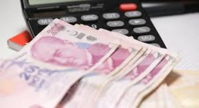 Cari Açık Nisanda 5,7 Milyar Dolar Oldu