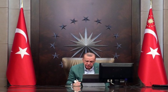 Cumhurbaşkanı Erdoğan dan Regaib Kandili mesajı