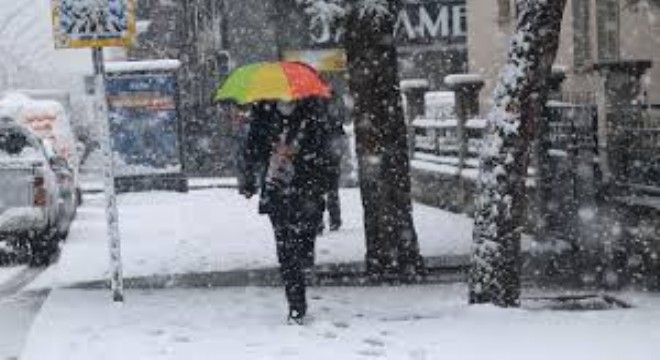 Doğu İlleri İçin Kuvvetli Kar, Batı Akdeniz’e Fırtına Uyarısı