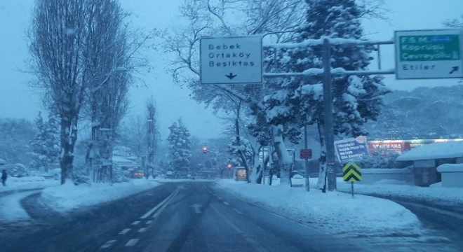 İstanbul da eğitime ve çalışanlara kar tatili