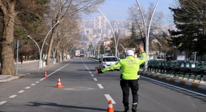 Işıklı ve sesli uyarı işaretlerinin usulsüz kullanımına yönelik denetim