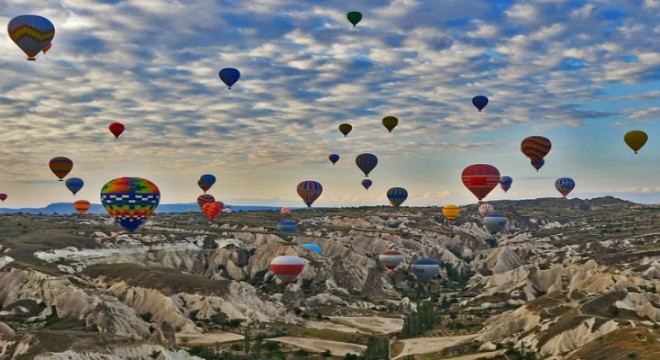 Turizm geliri geçen yılın aynı çeyreğine göre %122,4 arttı