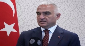 Bakan Ersoy: Yunanistan ile kültürel bağlarımızı güçlendiriyoruz