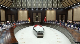 Cumhurbaşkanı Erdoğan Alman mevkidaşı Steinmeier ile heyetler arası görüşme yaptı