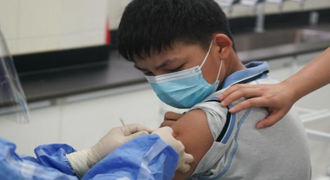 Çin’de Kovid-19 aşısı olan çocuk sayısı 84 milyonu geçti